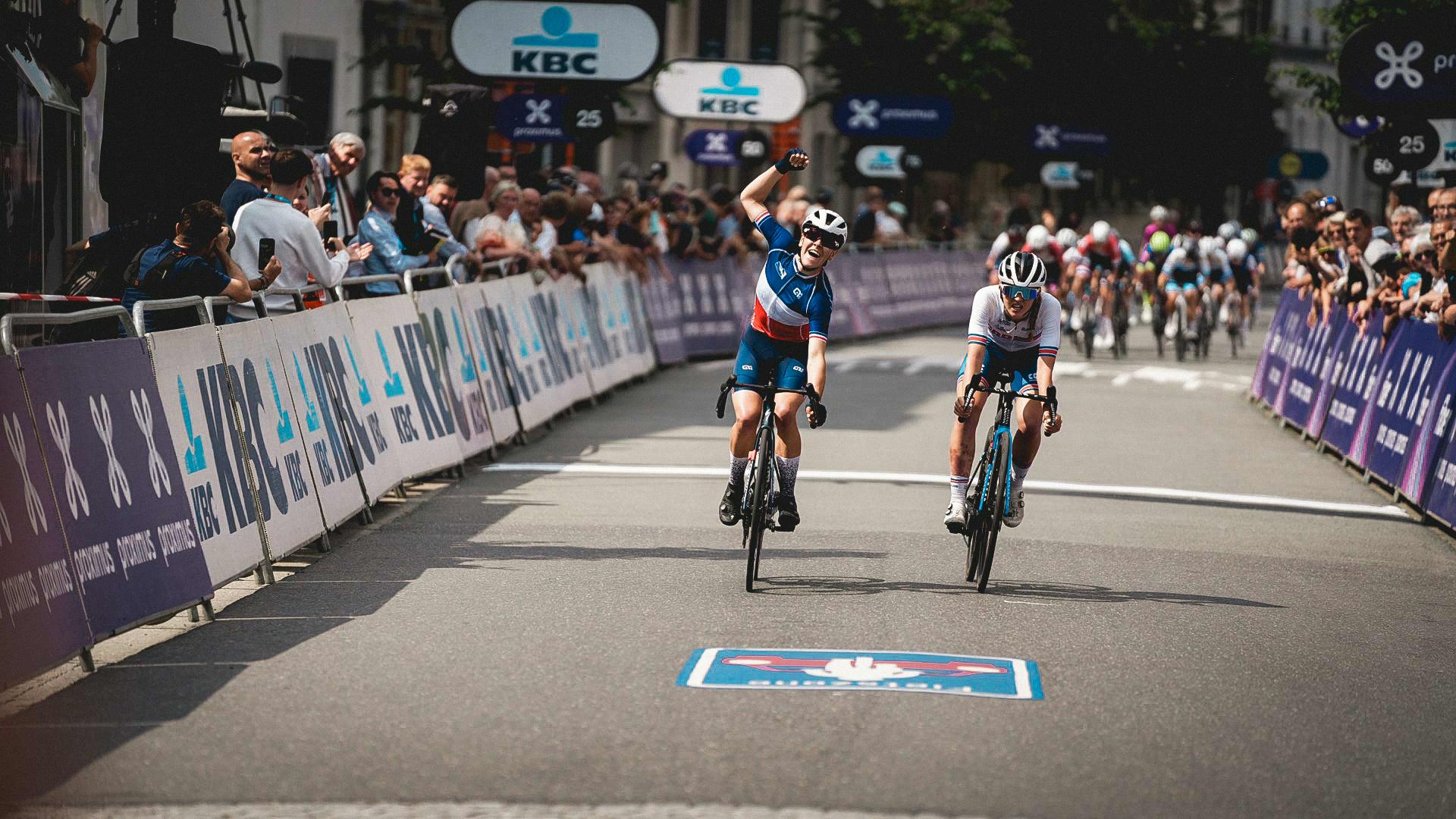 Célia Gery remporte le Tour des Flandres Femmes U19 au sprint