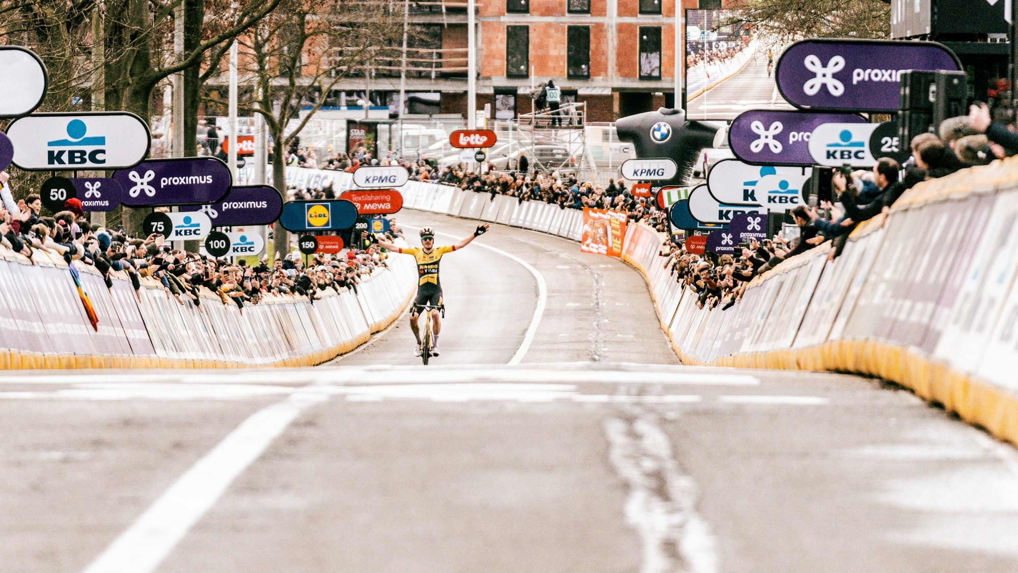 Claim jouw digitale goodiebag langs het parcours van Omloop het Nieuwsblad