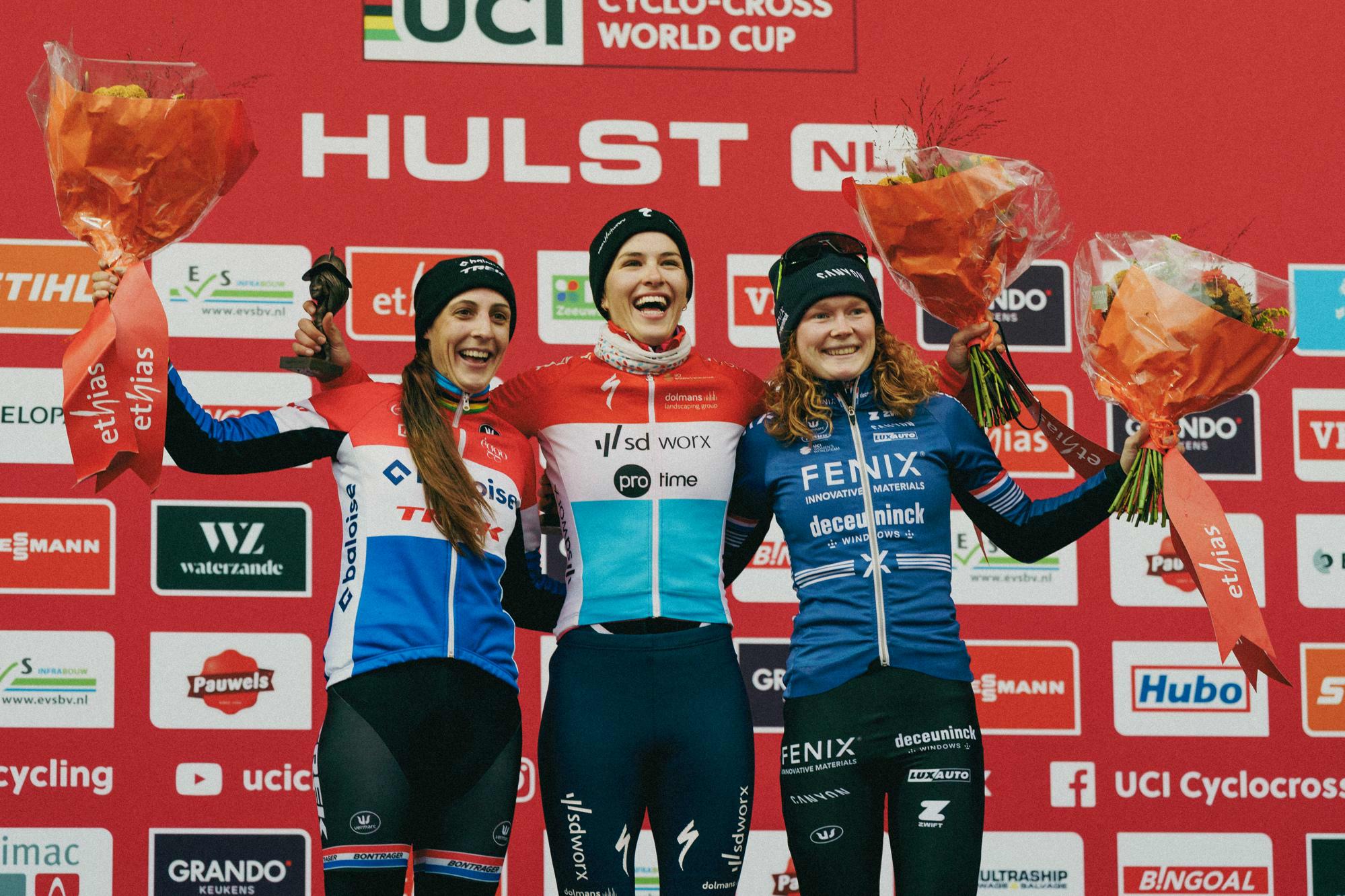 First World Cup victory for Schreiber in Hulst