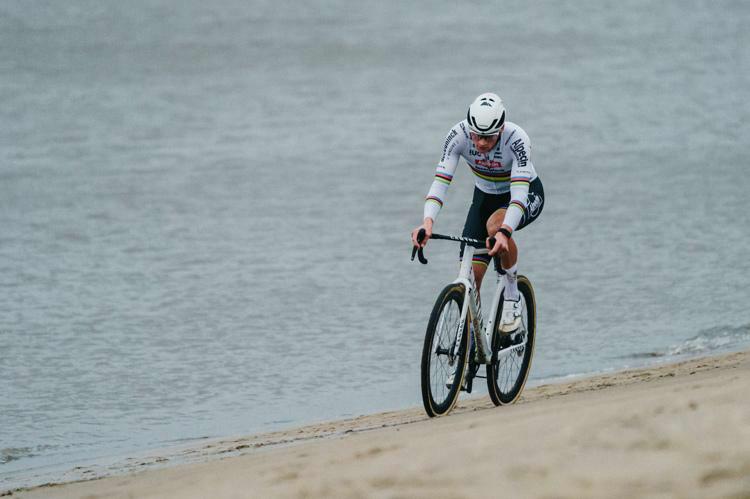 La Coupe du Monde Cyclo-cross UCI Antwerpen